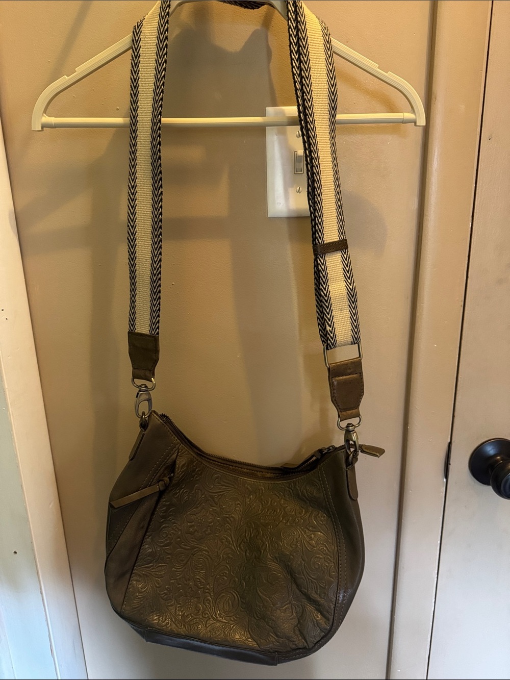 Stylish Olive Embossed Crossbody Bag with Adjustable Strap